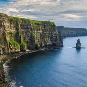 ireland thumb