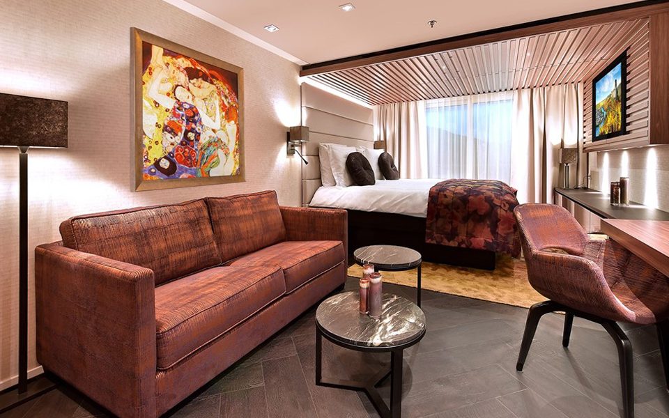 ataglance amamanga spacious staterooms