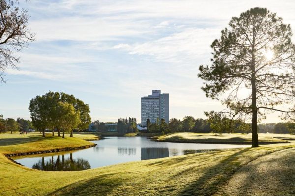 Gold Coast 2 Nights + Golf