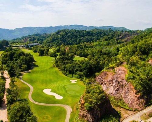 5 Star – Radisson Red Phuket Patong